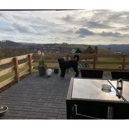 Vakantiehuis With 3 Bedrooms *